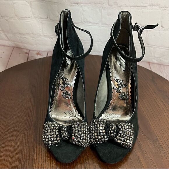 7 NAUGHTY MONKEY suede ankle wrap peep toe heels - Picture 9 of 11